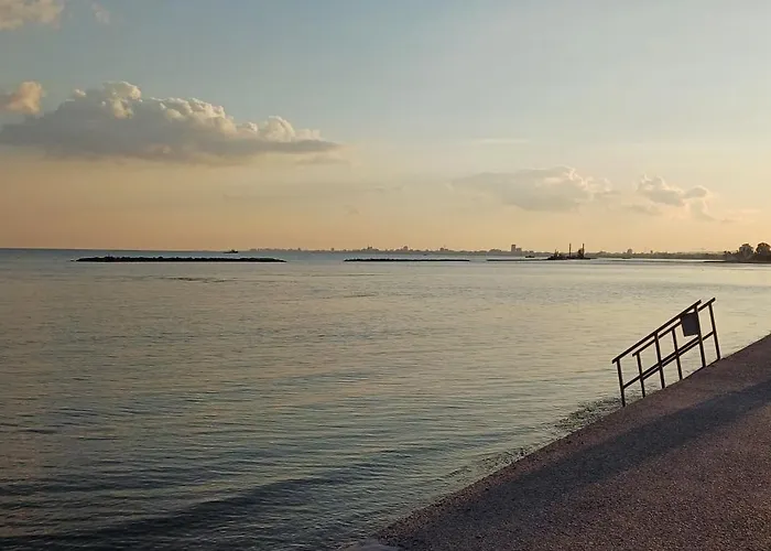 Apartament Magic Maisonette 250m From The Larnaca