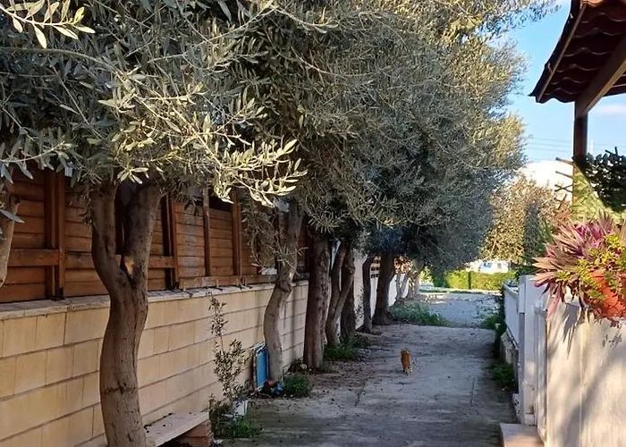 Magic Maisonette 250m From The