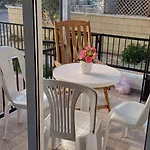 Magic Maisonette 250m From The *