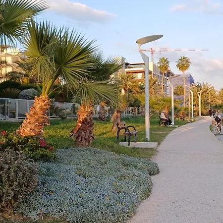 Magic Maisonette 250m From The Larnaca