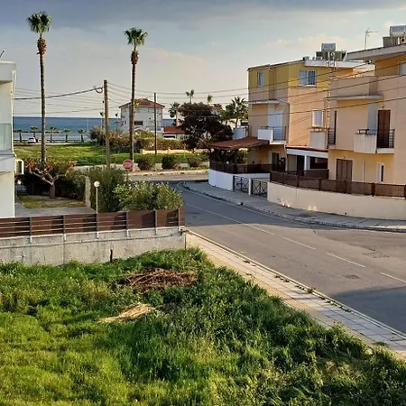 Magic Maisonette 250m From The Apartment Larnaca