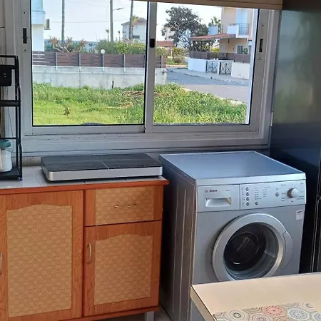 Magic Maisonette 250m From The Apartment Larnaka