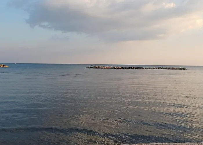 Appartement Magic Maisonette 250m From The