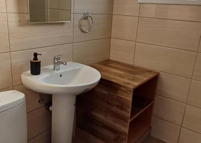 Magic Maisonette 250m From The *